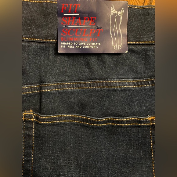 Chaps Womans FIT, SHAPE, SCULPT Slimming Fit Jeans!! - Picture 4 of 10